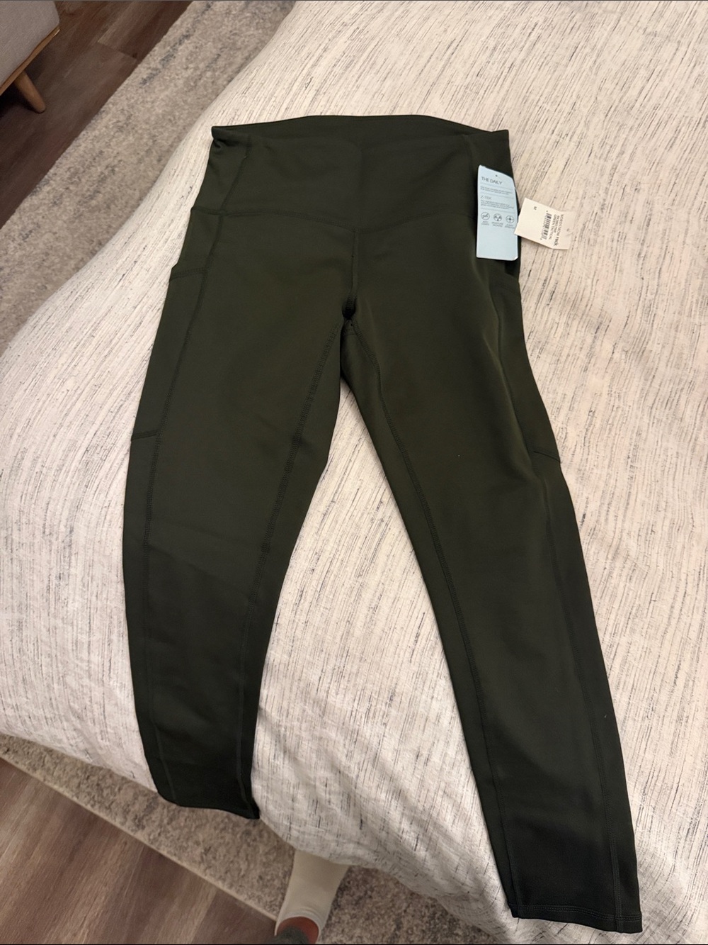 Hunter green size M Zella leggings